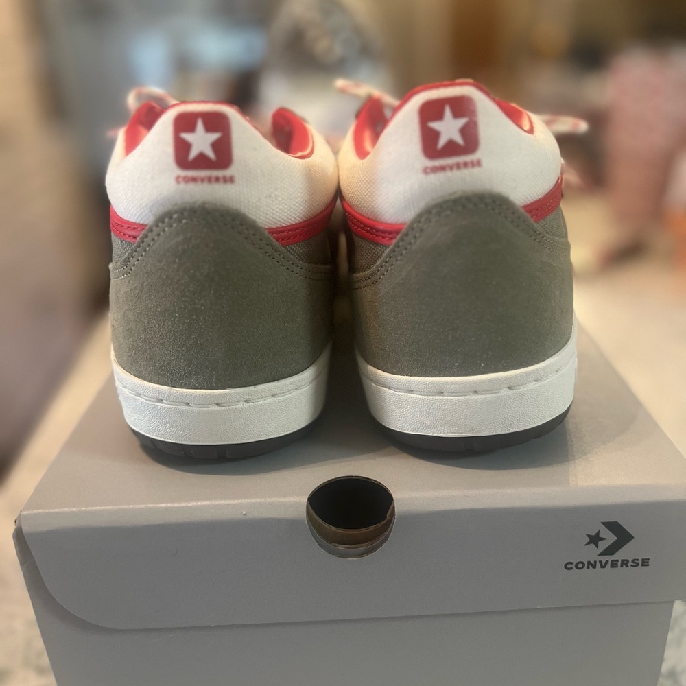 Converse Men's Olive Green Sneakers with White Accents - Picture 5 of 6